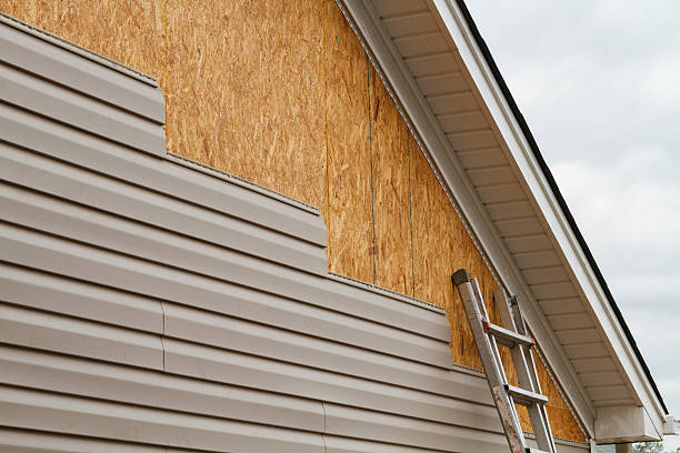 24/7 Emergency Siding Repair experts in West Grove, PA